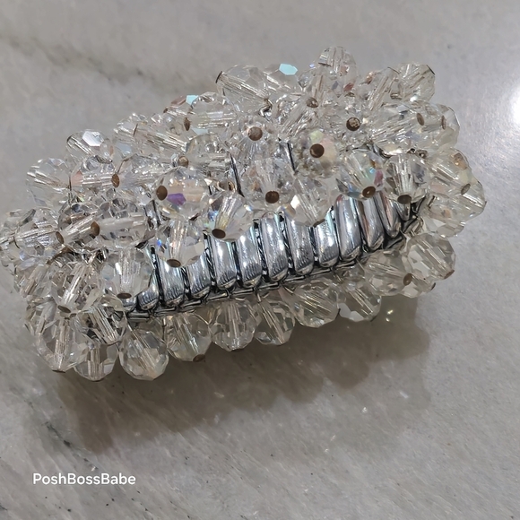 ๐ฉ๐ถ๐ป๐๐ฎ๐ด๐ฒ ๐๐ ๐๐ฟ๐๐๐๐ฎ๐น ๐๐ฒ๐ฎ๐ฑ ๐๐
๐ฝ๐ฎ๐ป๐๐ถ๐ผ๐ป ๐๐ต๐ฎ ๐๐ต๐ฎ - Picture 3 of 13